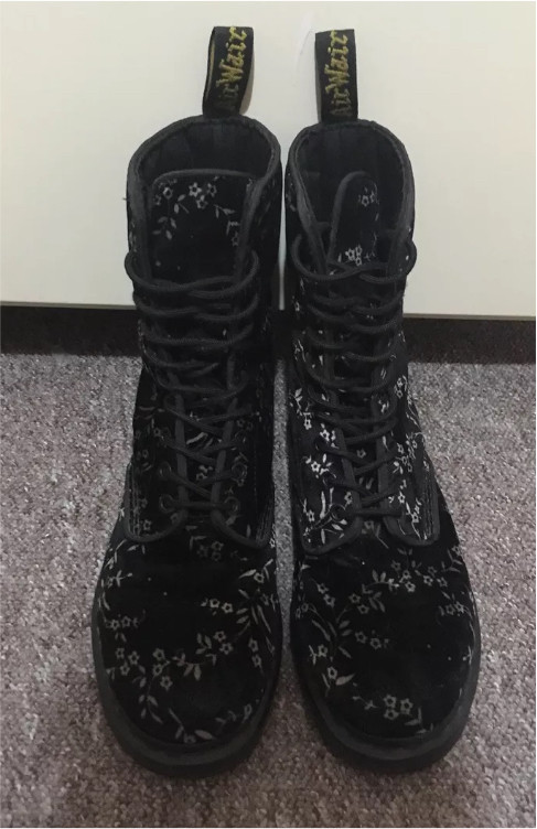black velvet docs
